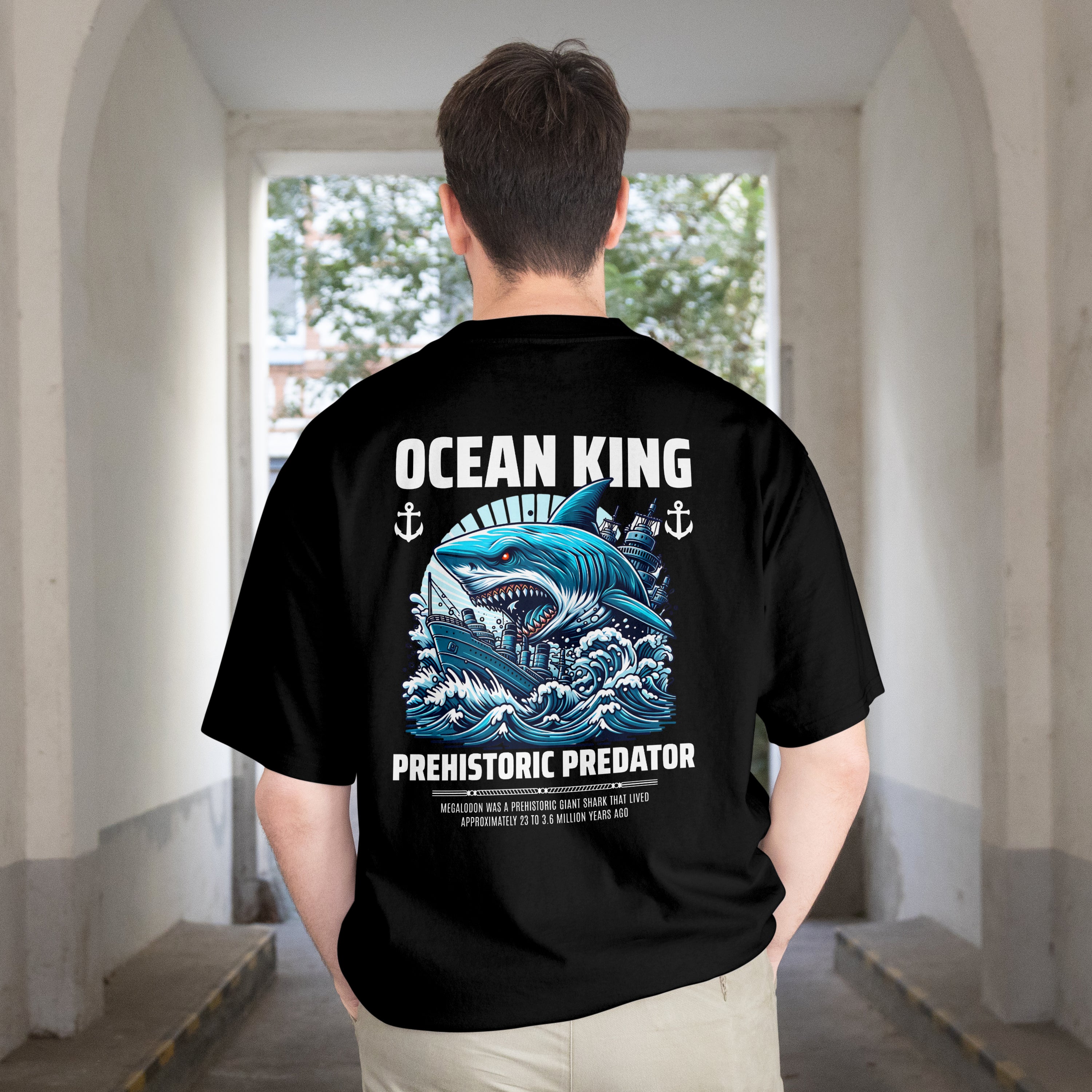 Ocean King Black Oversize t-Shirt